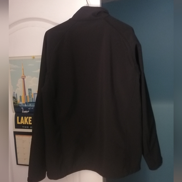 Kirkland shell jacket - Picture 2 of 2